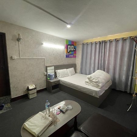 Poppo Hotel, Restaurant And Bar Kathmandu Exterior photo